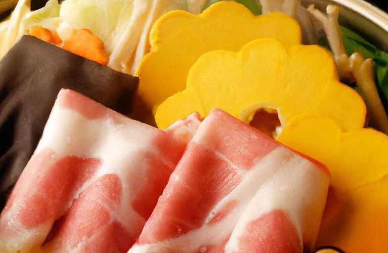 心温まる和の鍋料理で、特別な忘年会を演出しよう